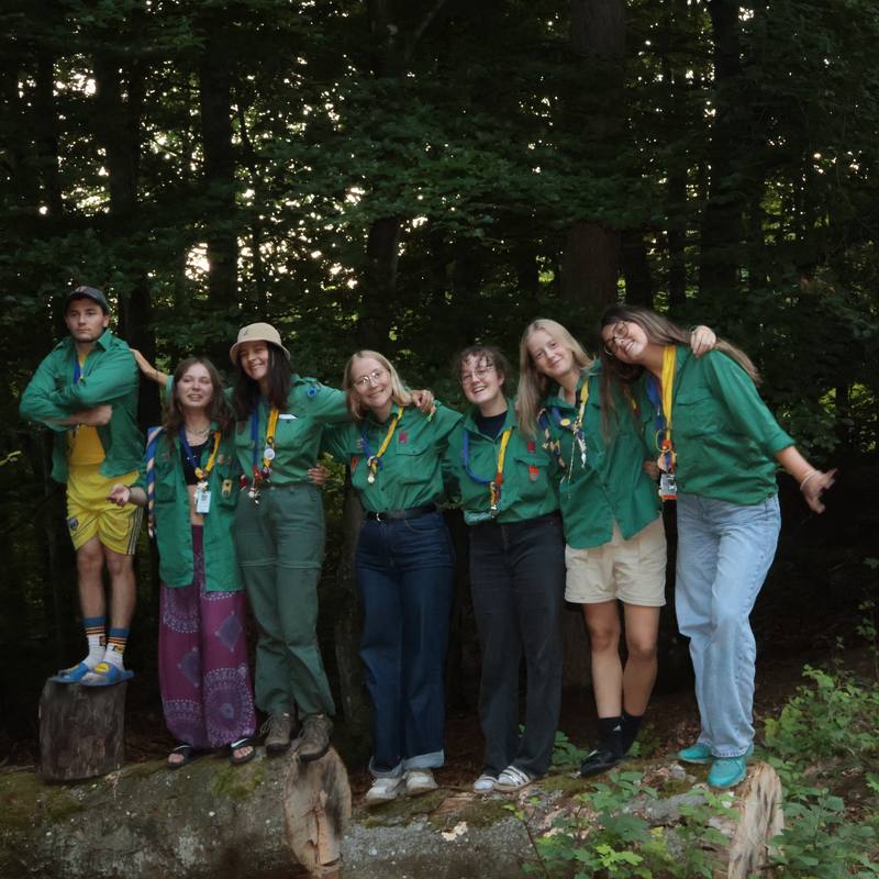 Responsables scouts en forêt